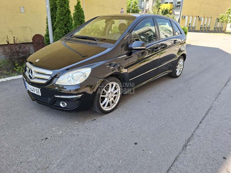 Mercedes Benz Б 200