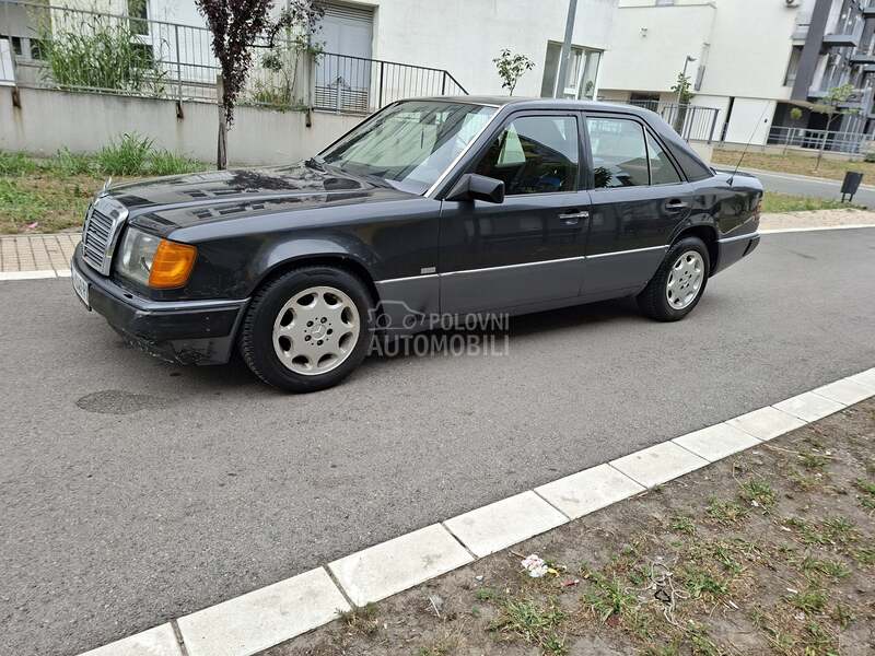 Mercedes Benz W124