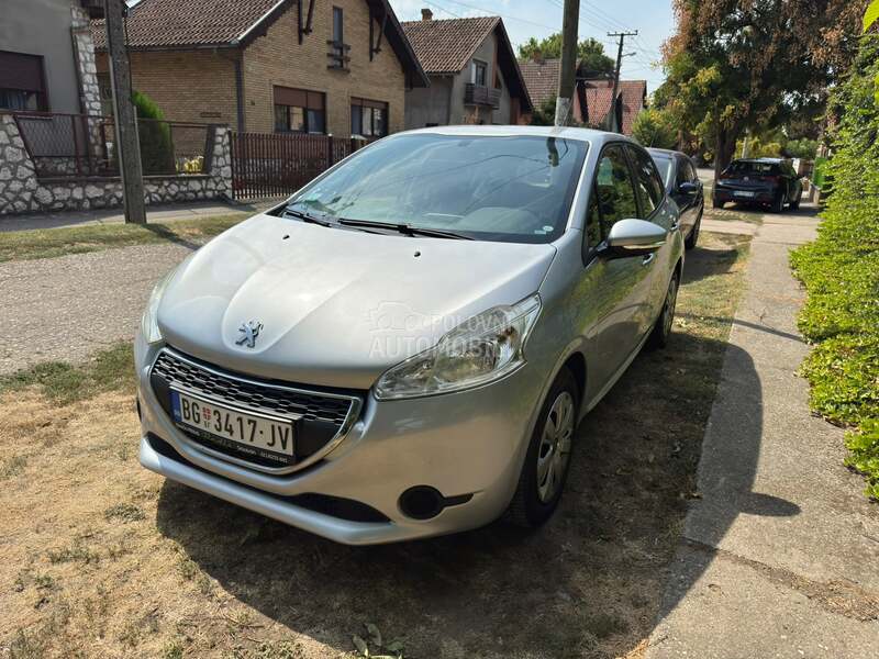 Peugeot 208 1.4 HDi