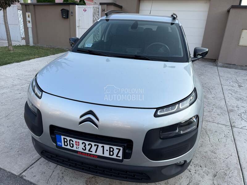 Citroen C4 Cactus 1.2 ЖИВОЙ РЕЖИМ