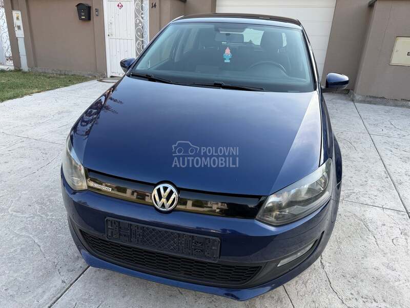 Volkswagen Polo 1.2TDI НАВИ