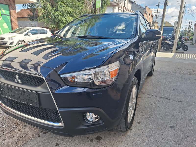 Mitsubishi ASX