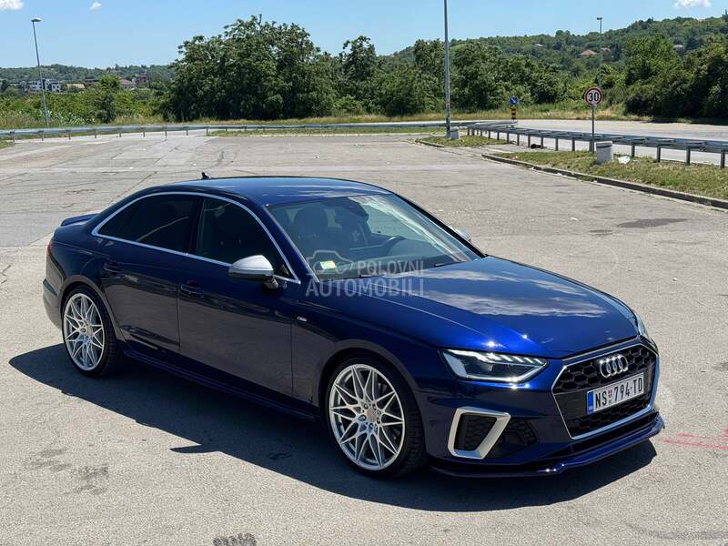 Audi A4 S-линия / MHEV