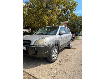 Hyundai Tucson 2.0crdi, 3.400 €, 2005. Džip/SUV, Dizel | 1991 cm3, 260.000 km, 83kW (113 KS), Manuelni 5 brzina, 4/5 vrata, 5 sedišta, Porodin