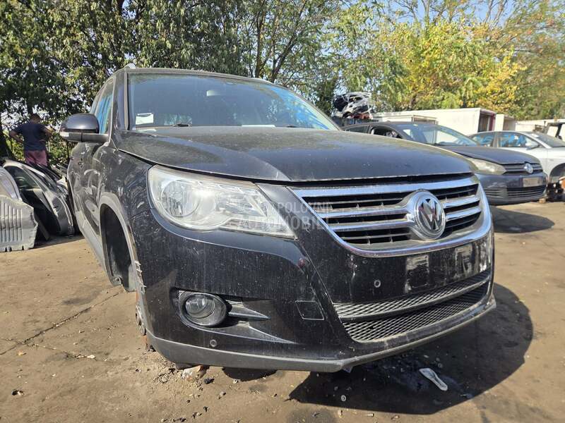 Prednjica za Volkswagen Tiguan od 2008. do 2014. god.