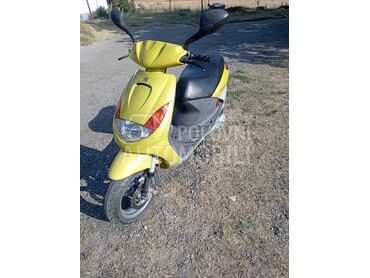 Peugeot Vivacity, 1.100 €, 2000. , 50 cm3, 18.000 km, 2kW (3 KS), Scooter, Veliki Crljeni