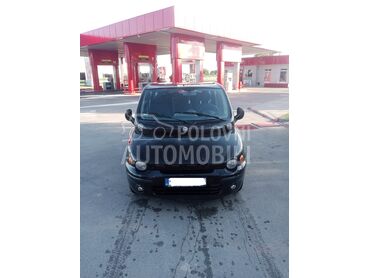 Fiat Multipla 1.6 R.E.G 76k.w (može zamena), 1.350 €, 2003. Monovolumen (MiniVan), Benzin | 1596 cm3, 339.000 km, 76kW (103 KS), Manuelni 5 brzina, 4/5 vrata, 6 sedišta, Ruma