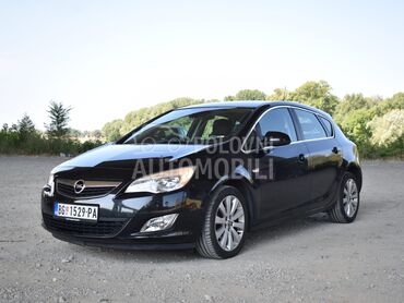 Opel Astra J Cosmo, 5.700 €, 2011. Hečbek, Benzin | 1364 cm3, 209.000 km, 103kW (140 KS), Manuelni 6 brzina, 4/5 vrata, 5 sedišta, Novi Beograd
