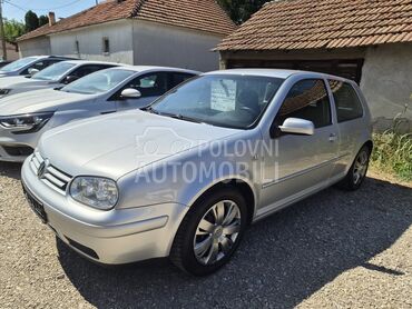 Volkswagen Golf 4 1,4b, 2.650 €, 2003. Limuzina, Benzin | 1390 cm3, 168.000 km, 55kW (75 KS), Manuelni 5 brzina, 2/3 vrata, 5 sedišta, Niš