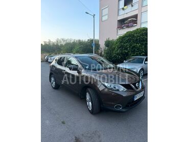Nissan Qashqai 1.5 dci, 11.500 €, 2015. Džip/SUV, Dizel | 1461 cm3, 200.000 km, 81kW (110 KS), Manuelni 6 brzina, 4/5 vrata, 5 sedišta, Beograd