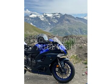 Yamaha R7, 9.200 €, 2023. , 689 cm3, 11.000 km, 54kW (74 KS), Sport / Super sport, Beograd