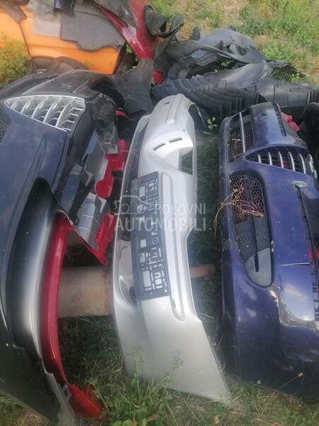 Prednji branici Alfa 156 147 za Alfa Romeo 147