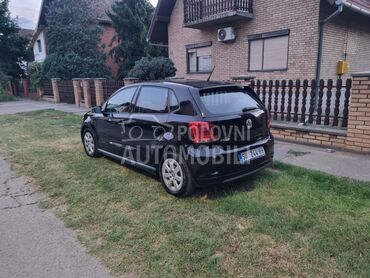 Volkswagen Polo, 5.740 €, 2011. Hečbek, Dizel | 1199 cm3, 180.000 km, 55kW (75 KS), Manuelni 5 brzina, 4/5 vrata, 5 sedišta, Subotica