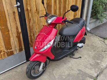 Piaggio Zip 49 4t, 800 €, 2008. , 49 cm3, 7.500 km, 3kW (4 KS), Scooter, Kovin