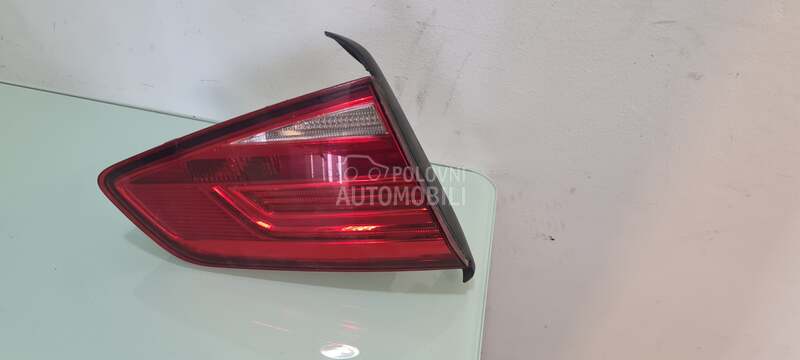Stop lampa za Volkswagen Passat B8