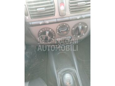 Fiat Bravo 1.9, Po dogovoru, 2002. Hečbek, Dizel | 1900 cm3, 335.298 km, 74kW (101 KS), Manuelni 5 brzina, 2/3 vrata, 5 sedišta, Mladenovac