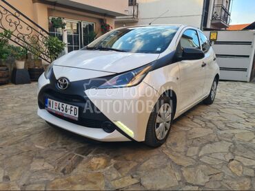 Toyota Aygo T O P, 6.300 €, 2015. Hečbek, Benzin | 998 cm3, 112.500 km, 51kW (69 KS), Manuelni 5 brzina, 4/5 vrata, 4 sedišta, Niš