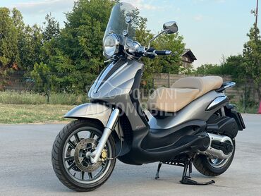 Piaggio Beverly Cruiser 500 NOV, 4.600 €, 2010. , 493 cm3, 17.000 km, 29kW (39 KS), Scooter, Železnik