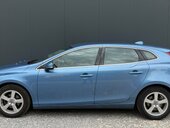 Volvo V40 //2.0 D2//N.AVI//NOV