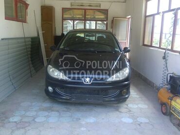 Peugeot 206 1.4 HDI, 1.300 €, 2005. Hečbek, Dizel | 1398 cm3, 180.000 km, 50kW (68 KS), Manuelni 5 brzina, 4/5 vrata, 5 sedišta, Kragujevac