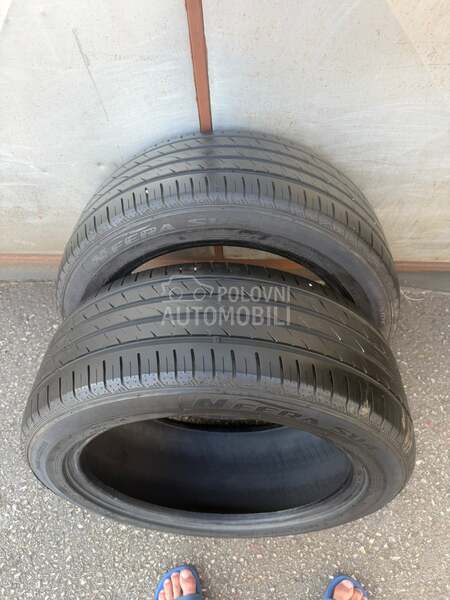 Nexen 245/45 R18 Letnja