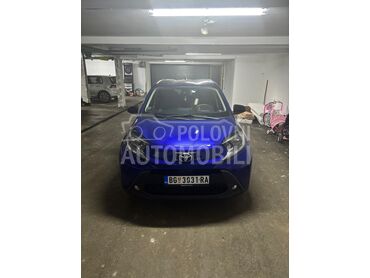 Toyota Aygo X, 16.200 €, 2023. Hečbek, Benzin | 998 cm3, 34.000 km, 53kW (72 KS), Automatski / poluautomatski, 4/5 vrata, 5 sedišta, Zvezdara