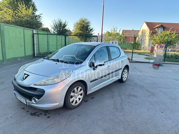 Peugeot 207, 2.200 €, 2009. Hečbek, Benzin | 1360 cm3, 241.118 km, 55kW (75 KS), Manuelni 5 brzina, 4/5 vrata, 5 sedišta, Zrenjanin