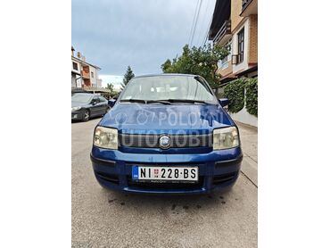 Fiat Panda 1.1, 2.000 €, 2005. Hečbek, Benzin | 1100 cm3, 223.000 km, 40kW (54 KS), Manuelni 5 brzina, 4/5 vrata, 4 sedišta, Niš