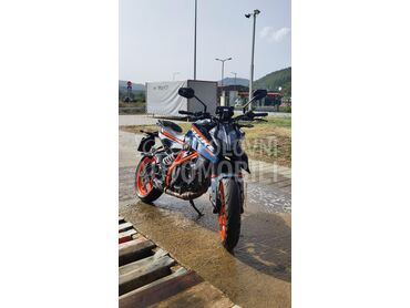KTM duke390, 5.000 €, 2024. , 390 cm3, 12.350 km, 32kW (44 KS), Naked, Požega