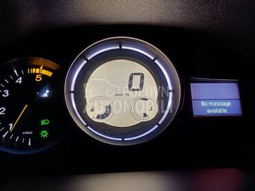 Renault Megane, 4.200 €, 2011. Hečbek, Dizel | 1461 cm3, 328.437 km, 63kW (86 KS), Manuelni 5 brzina, 4/5 vrata, 5 sedišta, Batajnica