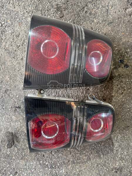 Stop svetla za Volkswagen Cross Touran od 2006. do 2010. god. - 1t0