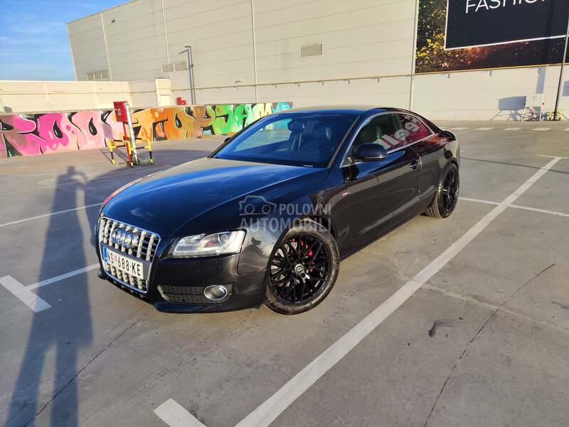 Audi A5 2.0TFSI 3xS-линия