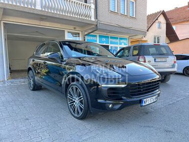 Porsche Cayenne, 33.500 €, 2016. Džip/SUV, Dizel | 2967 cm3, 205.211 km, 193kW (262 KS), Automatski / poluautomatski, 4/5 vrata, 5 sedišta, Tutin