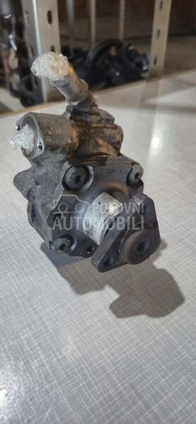 Servo pumpa za Audi A4