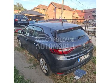 Renault Megane 1.5dci, 3.900 €, 2017. Hečbek, Dizel | 1500 cm3, 193.000 km, 66kW (90 KS), Manuelni 6 brzina, 4/5 vrata, 5 sedišta, Beograd