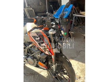 KTM duke (može zamena), 1.490 €, 2013. , 125 cm3, 36.000 km, 11kW (15 KS), Naked, Kikinda