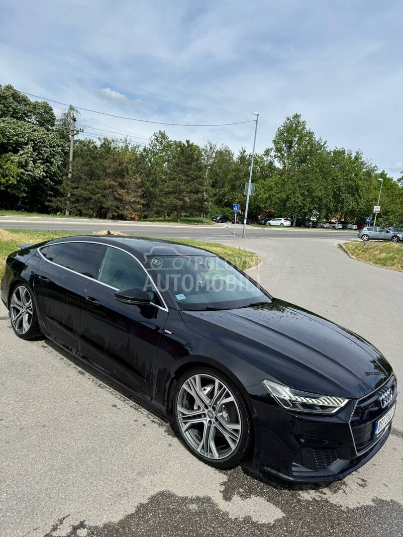 Audi A7 Matrix Hybrid S LINE (возможна замена)