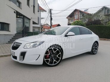 Opel Insignia 2.8i V6 4x4 OPC CH