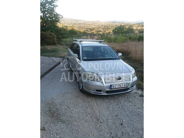 Toyota Avensis 2.0 D4D, 2.350 €, 2003. Karavan, Dizel | 1995 cm3, 252.000 km, 85kW (116 KS), Manuelni 5 brzina, 4/5 vrata, 5 sedišta, Aleksandrovac