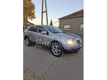 Nissan Qashqai 2.0 dci (može zamena), 5.850 €, 2010. Džip/SUV, Dizel | 1994 cm3, 204.000 km, 110kW (150 KS), Manuelni 6 brzina, 4/5 vrata, 5 sedišta, Sirig