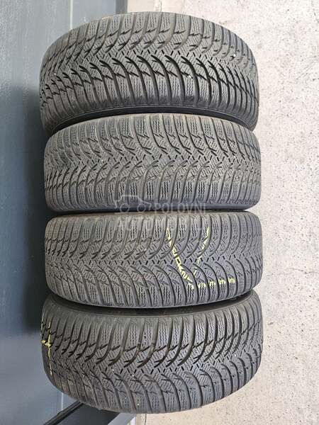 Kumho 205/55 R16 Zimska