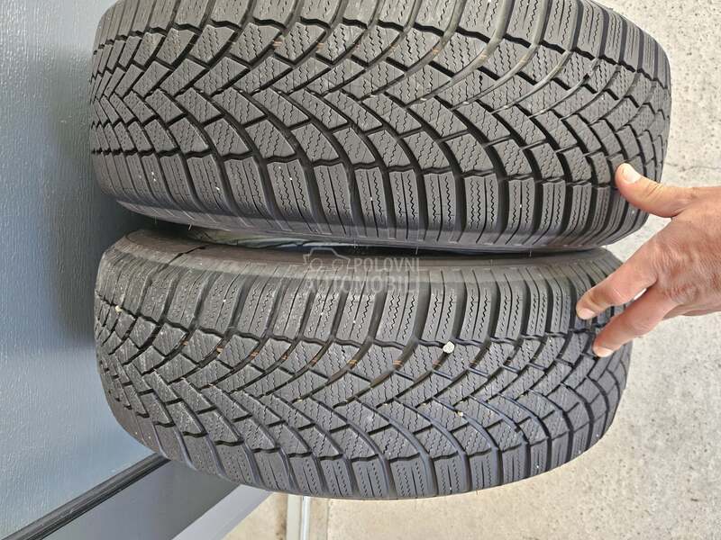 Bridgestone 215/65 R16 Zimska