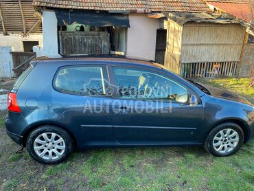 Volkswagen Golf 5 1.9 tdi, 2.800 €, 2005. Hečbek, Dizel | 1896 cm3, 260.000 km, 77kW (105 KS), Manuelni 5 brzina, 2/3 vrata, 5 sedišta, Belo Blato
