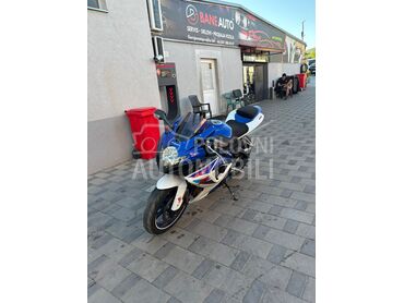 Suzuki GSXR (može zamena), 5.500 €, 2006. , 750 cm3, 50.000 km, 110kW (150 KS), Sport / Super sport, Niš