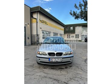 BMW 318 BMW 318i (može zamena), 1.700 €, 2003. Karavan, Benzin | 1995 cm3, 270.000 km, 105kW (143 KS), Manuelni 5 brzina, 4/5 vrata, 5 sedišta, Voždovac