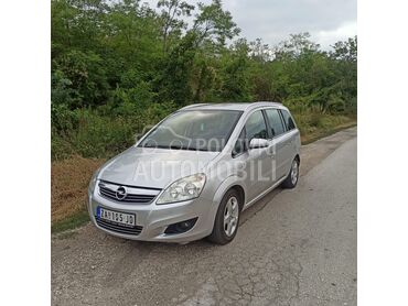 Opel Zafira 1,7 CDTI (može zamena), 4.300 €, 2008. Monovolumen (MiniVan), Dizel | 1686 cm3, 216.000 km, 92kW (125 KS), Manuelni 6 brzina, 4/5 vrata, 7 sedišta, Zaječar