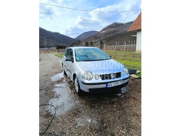 Volkswagen Polo, 1.800 €, 2002. Hečbek, Benzin | 1390 cm3, 240.000 km, 55kW (75 KS), Automatski / poluautomatski, 2/3 vrata, 5 sedišta, Arilje