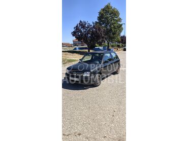 Nissan Micra 1.0 (može zamena), Po dogovoru, 2001. Hečbek, Benzin | 998 cm3, 174.000 km, 44kW (60 KS), Manuelni 5 brzina, 2/3 vrata, 5 sedišta, Bor