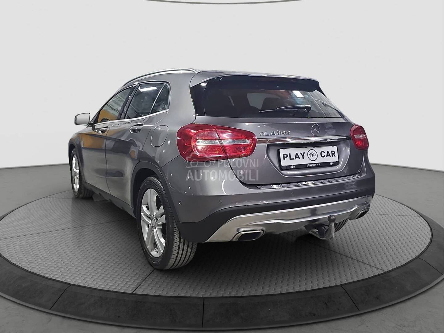 Mercedes Benz GLA 180 AВТ/ХОРОШО