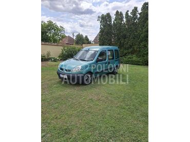 Renault Kangoo espression, 2.850 €, 2004. Hečbek, Dizel | 1480 cm3, 217.000 km, 60kW (82 KS), Manuelni 5 brzina, 4/5 vrata, 5 sedišta, Kanjiža